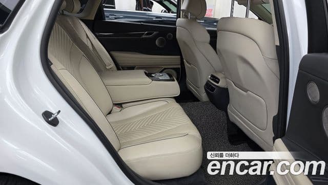 Genesis Electrified G80 2022 — ფოტო 11/20