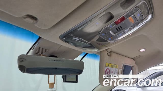 Genesis Electrified G80 2022 — ფოტო 17/20