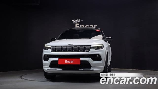 Jeep Compass 2022 — Фото 3/20