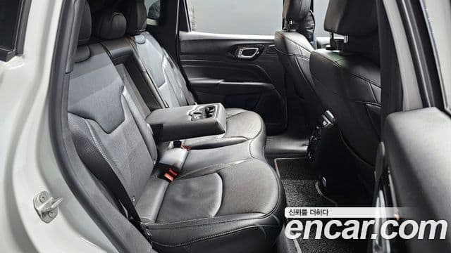 Jeep Compass 2022 — Фото 12/20