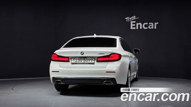 BMW 5 Series 2020 — Şəkil 4/20