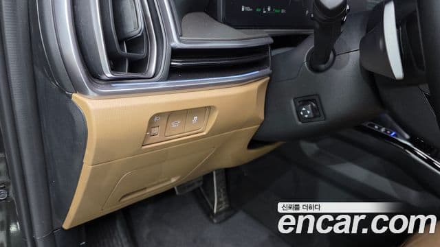 Kia Sorento 2023 — ფოტო 19/20