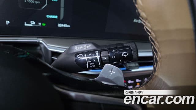 Kia Sorento 2023 — ფოტო 20/20