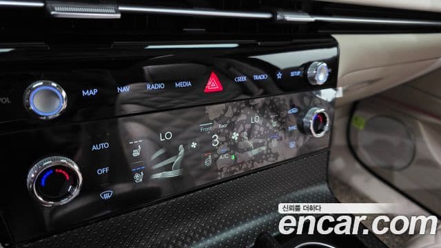 Genesis Electrified G80 2024 — ფოტო 17/20