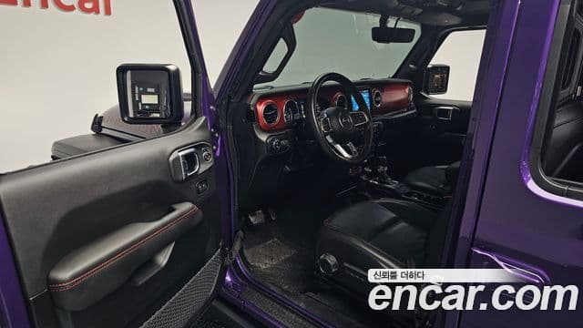 Jeep Wrangler 2023 — Фото 10/20