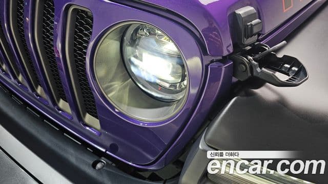 Jeep Wrangler 2023 — Photo 14/32