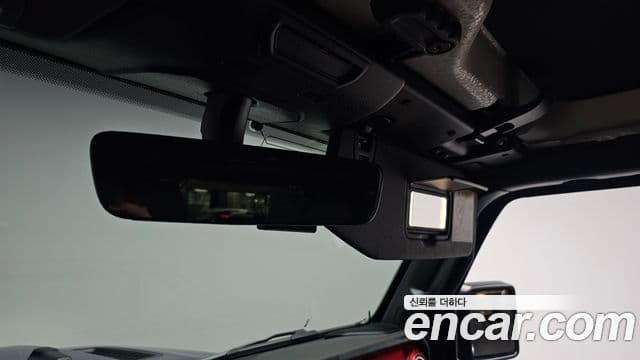 Jeep Wrangler 2023 — Photo 15/32