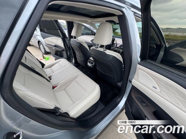 Lexus RX350h 2025 — ფოტო 7/20