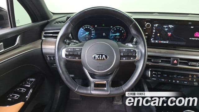 Kia K5 2020 — Фото 13/20
