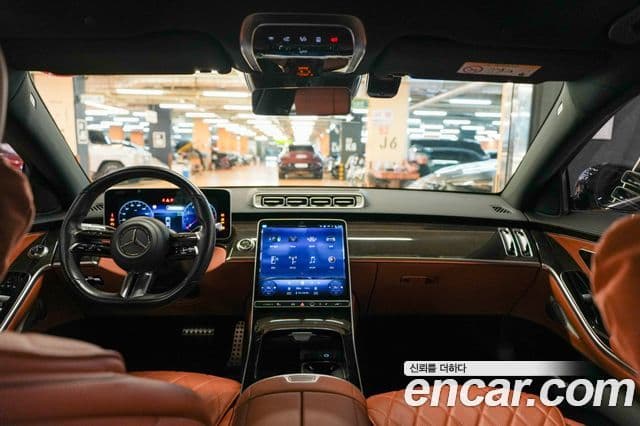 Mercedes-Benz S-Class 2021 — Photo 9/20
