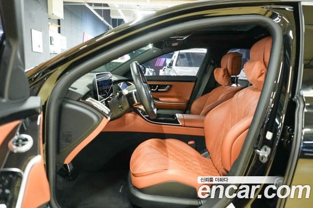 Mercedes-Benz S-Class 2021 — Photo 12/20