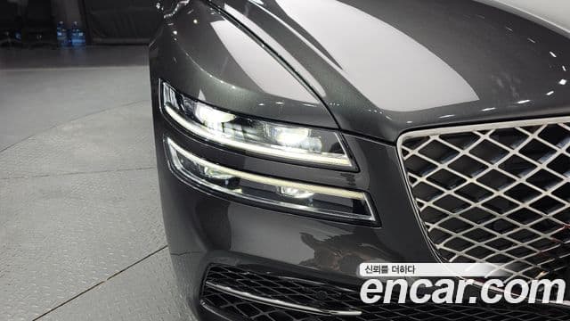 Genesis G80 2023 — Photo 11/38