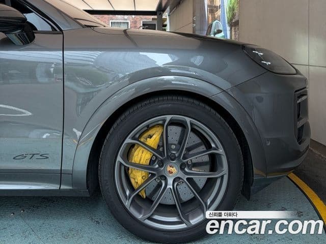 Porsche Cayenne 2024 — Şəkil 4/17