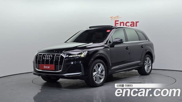 Audi Q7 2021 — Şəkil 1/20