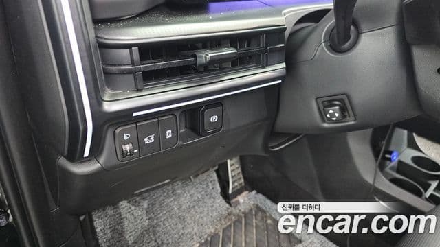 Hyundai Santa Fe 2025 — ფოტო 16/20
