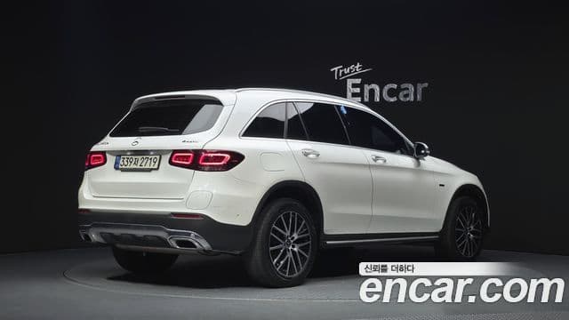 Mercedes-Benz GLC-Class 2021 — Şəkil 2/20