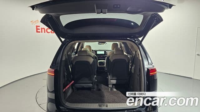 Kia Carnival 2022 — Şəkil 19/20