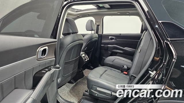 Kia Sorento 2024 — ფოტო 11/20