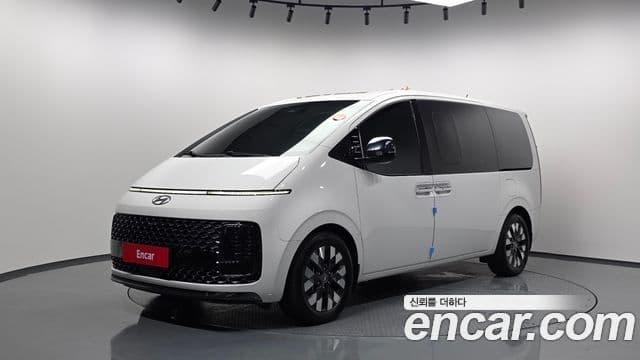 Hyundai Staria 2022 — Şəkil 1/20
