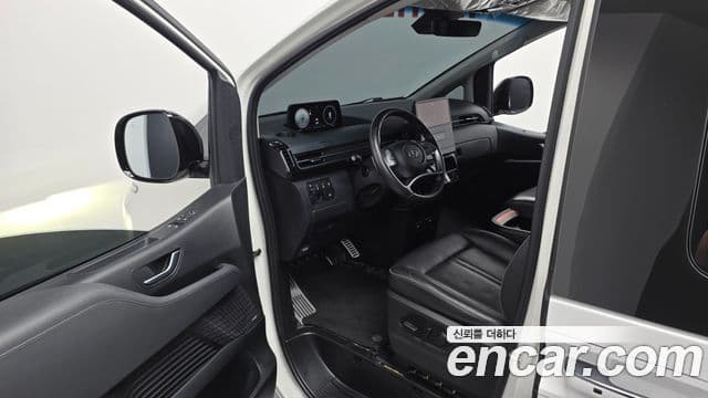 Hyundai Staria 2022 — Şəkil 10/20