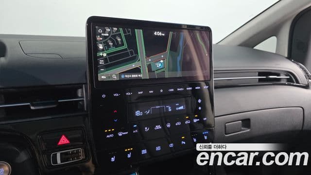 Hyundai Staria 2022 — Şəkil 16/20