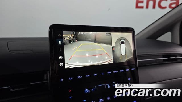 Hyundai Staria 2022 — Şəkil 17/20