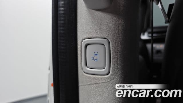 Hyundai Staria 2022 — Şəkil 19/20