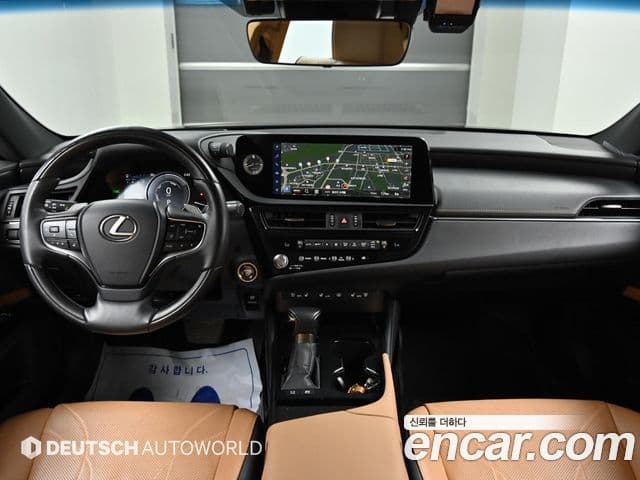Lexus ES300h 2023 — ფოტო 6/20