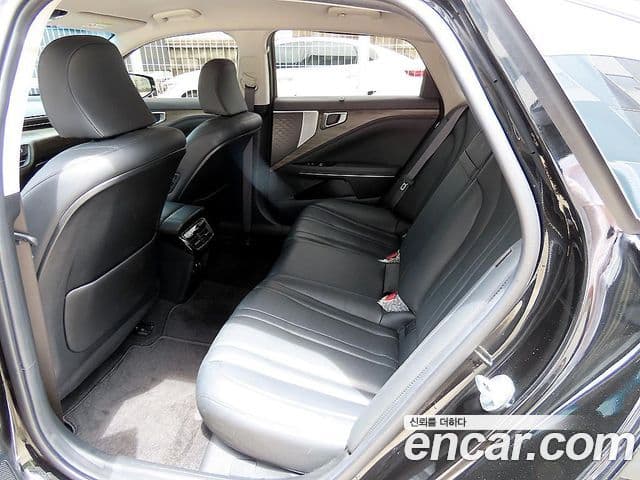 Kia K8 2023 — ფოტო 5/20