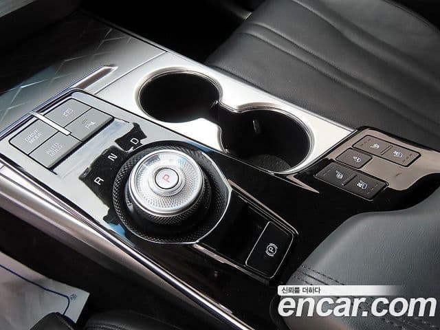 Kia K8 2023 — ფოტო 9/20