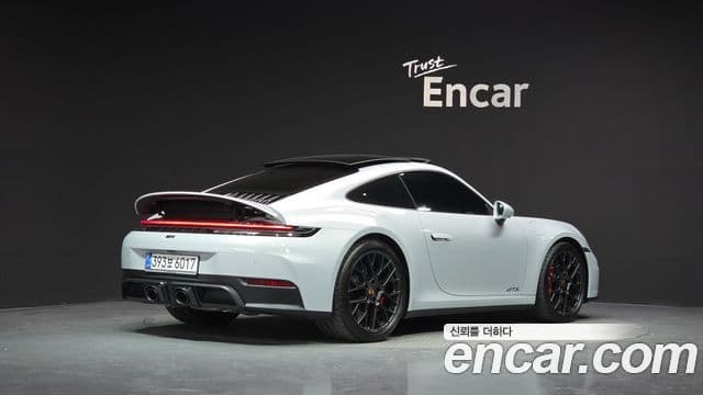 Porsche 911 2025 — ფოტო 2/20