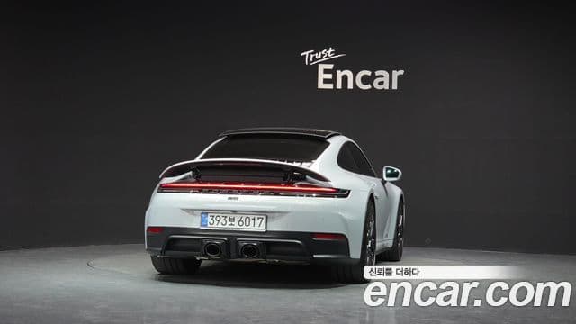 Porsche 911 2025 — ფოტო 4/20