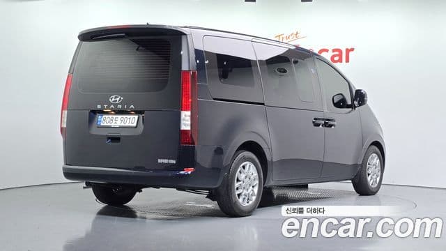 Hyundai Staria 2022 — Şəkil 2/20