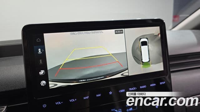 Hyundai Staria 2022 — Şəkil 17/20