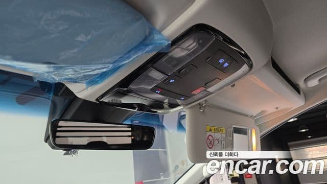 Hyundai Staria 2022 — Şəkil 18/20