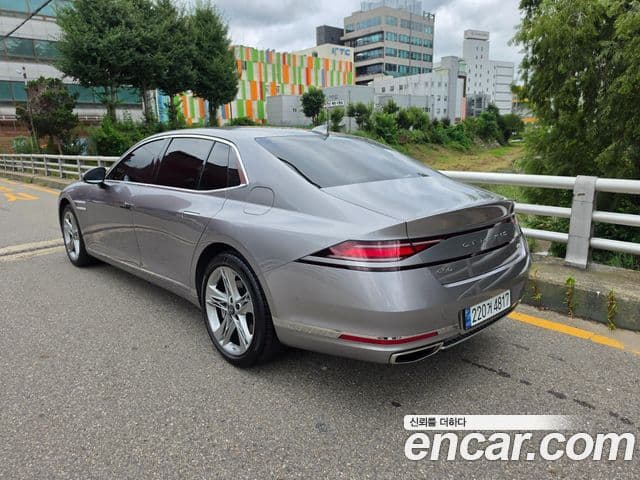 Genesis G90 2023 — фото 3 из 20