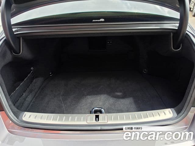 Genesis G90 2023 — Şəkil 9/20