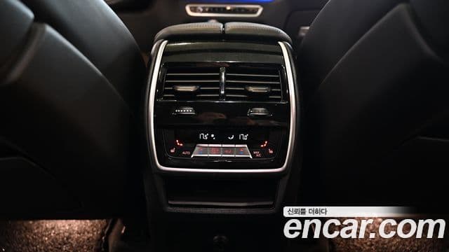 BMW X6 2022 — Şəkil 16/20