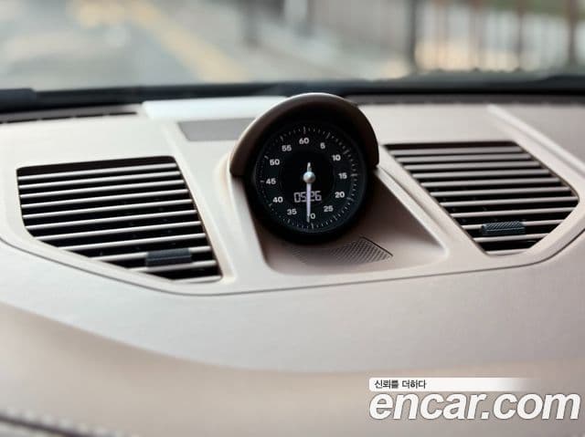 Porsche 911 2024 — Photo 18/20