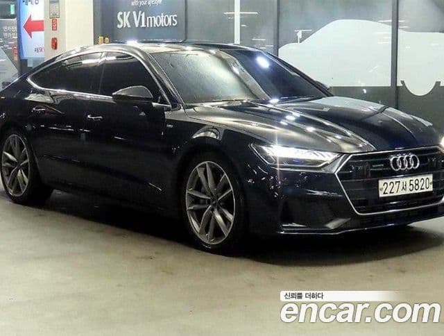 Audi A7 2020 — ფოტო 9/20