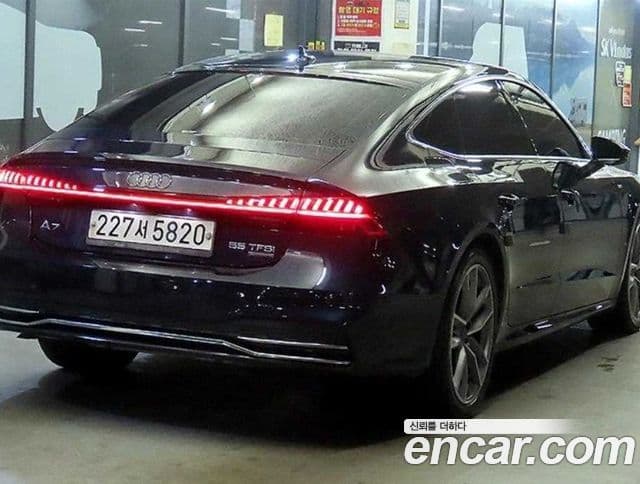 Audi A7 2020 — ფოტო 3/20