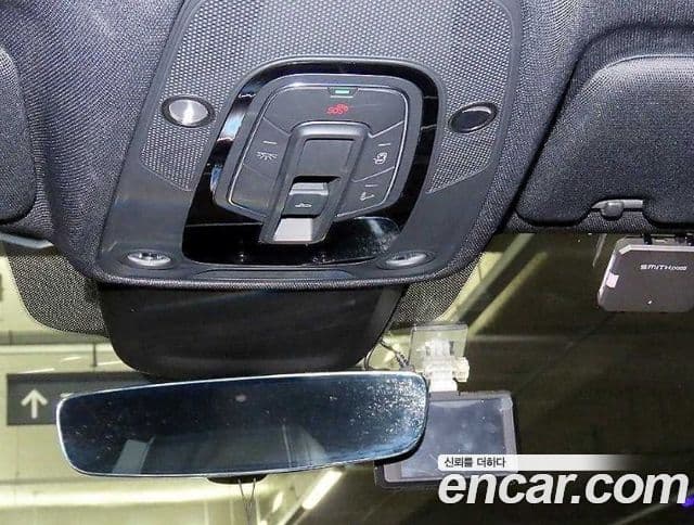 Audi A7 2020 — ფოტო 15/20