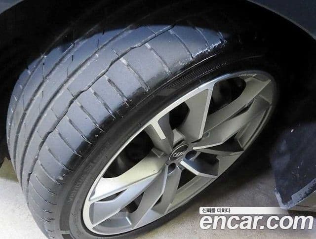 Audi A7 2020 — ფოტო 20/20