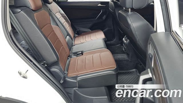Volkswagen Tiguan Allspace 2024 — ფოტო 12/20