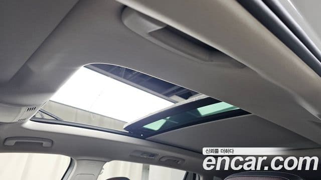 Volkswagen Tiguan Allspace 2024 — ფოტო 17/20