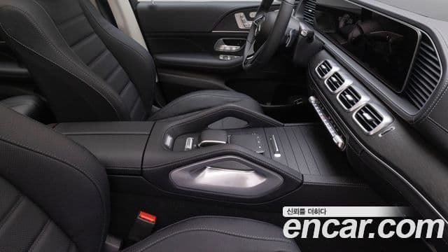 Mercedes-Benz GLE-Class 2024 — ფოტო 9/20