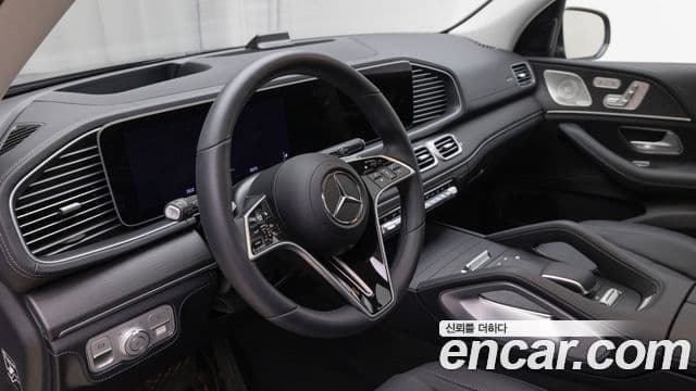 Mercedes-Benz GLE-Class 2024 — ფოტო 13/20