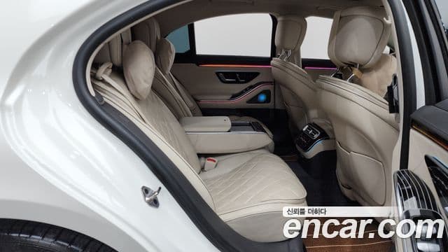 Mercedes-Benz S-Class 2022 — Фото 11/20