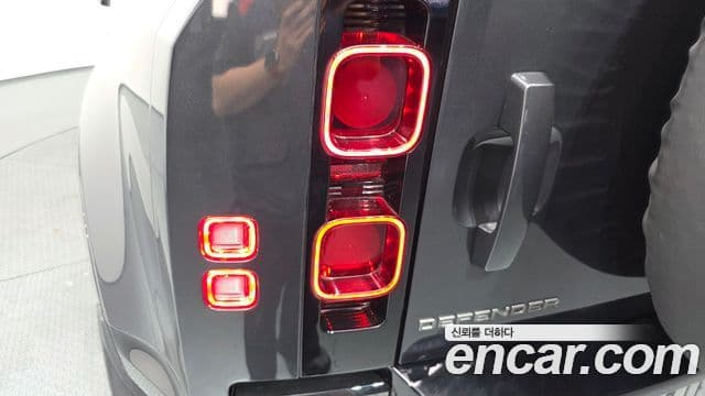 Land Rover Defender 2025 — Şəkil 2/34