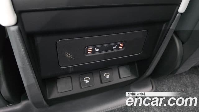 Land Rover Defender 2025 — Şəkil 24/34